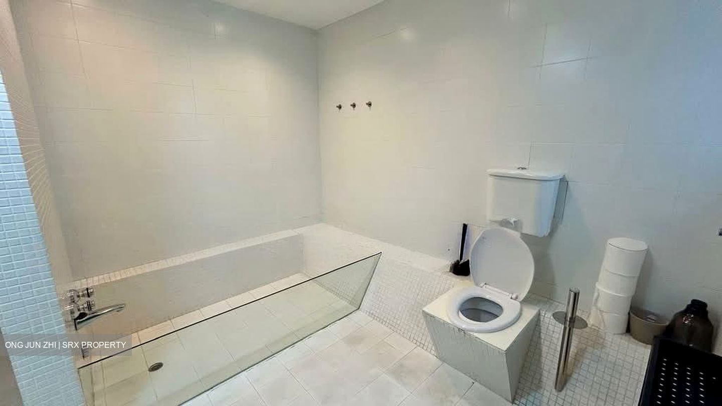 Sommerville Grandeur (D10), Condominium #538630371